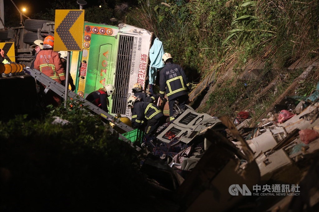 蘇花公路遊覽車撞山壁重大事故勾起多件傷心往事 生活 Nownews今日新聞