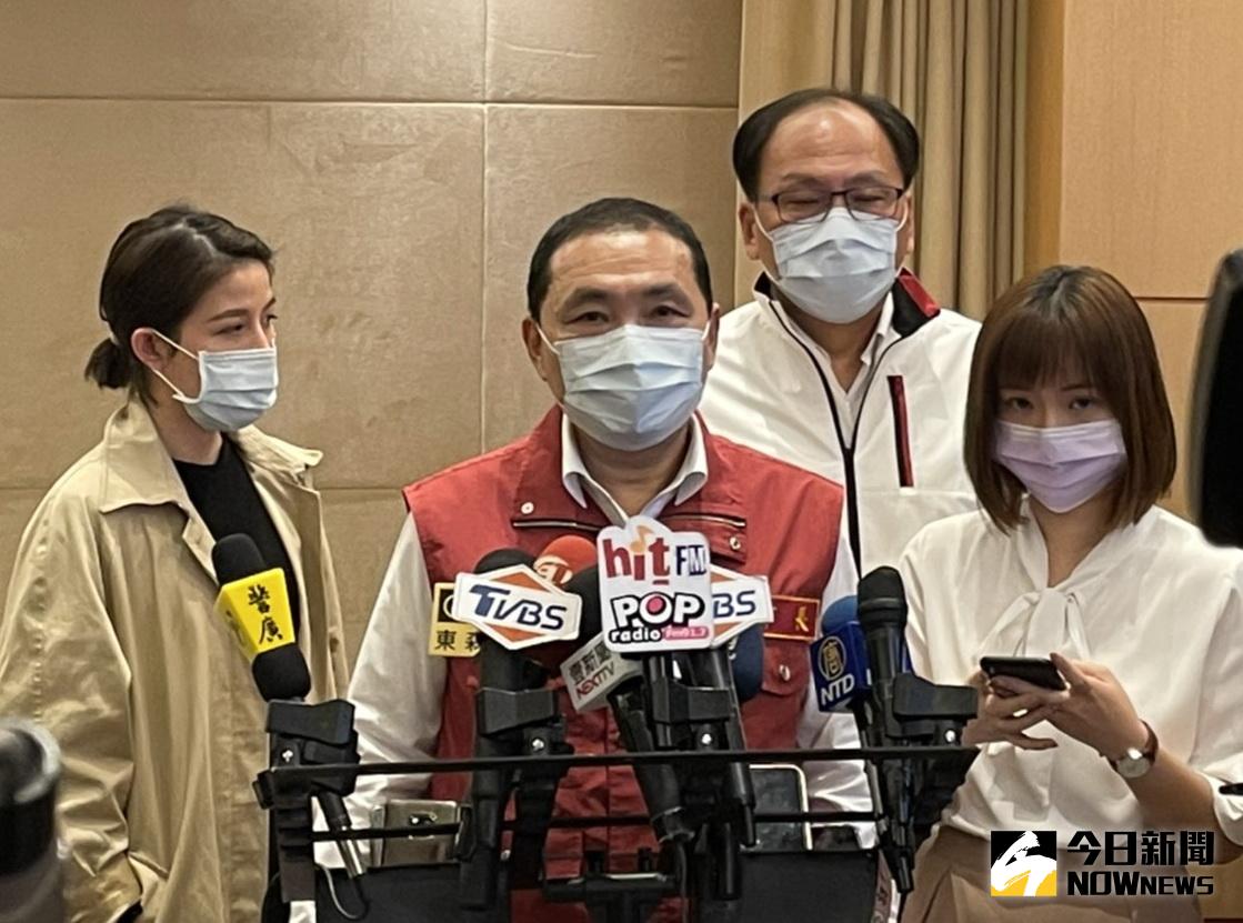 ▲新北市長侯侯友宜今（17）日表示，市府一定站在被害者的立場，協助市民們求償。（圖／記者陳志仁攝，2021.03.17）