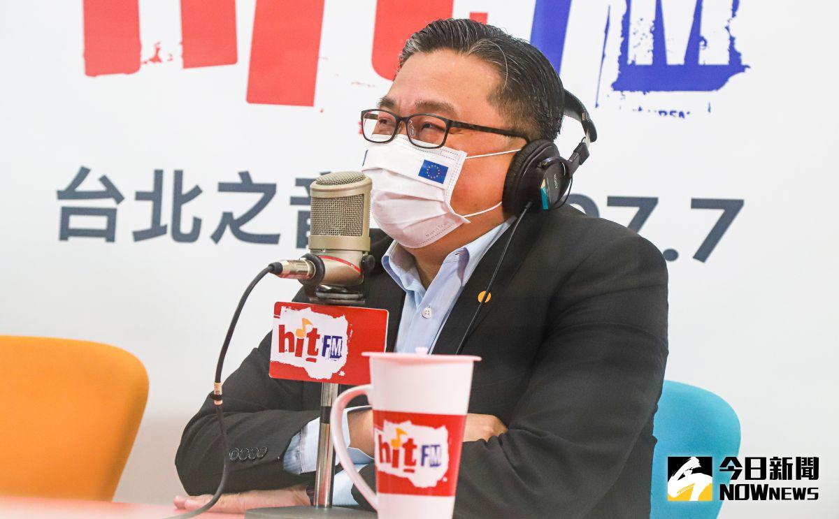 ▲民進黨立委王定宇18日在電台專訪時自爆，大學時期曾與現在同是擔任立委的學妹分租、同居。（圖／記者葉政勳攝 20201.03.18）