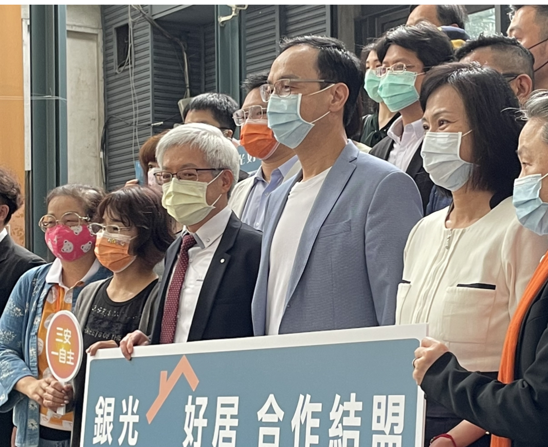 ▲前新北市長朱立倫針對連勝文提專職黨主席說表示，不必為他人設限。（圖／記者余祥攝，2021.03.18）