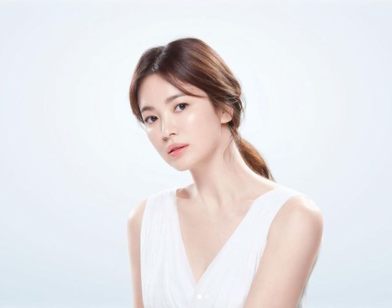 根本是少女!南韓最強40歲女星美顏對決 全智賢、宋慧喬「靠水」逆齡