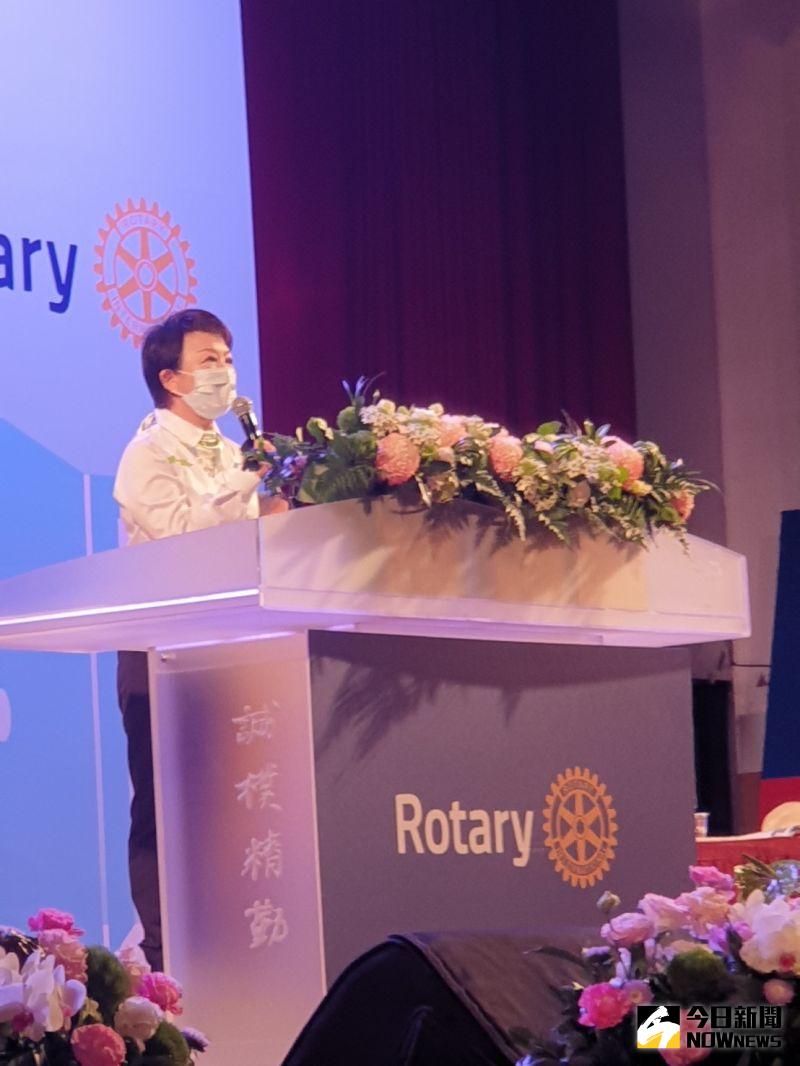 ▲國際扶輪3462區年會今天登場,台中市長盧秀燕以「內輪」身分出席,希望社友多多協助與指教。(圖/記者金武鳳攝,2021.3.21)