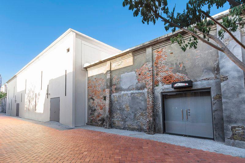 ▲C10 LIVE WAREHOUSE是全台灣唯一臨港倉庫音樂空間，也是全台灣第一座由公部門興建運營的LIVE HOUSE，更是高雄首座千人規格專業演唱會空間。（圖／截自高雄市副市長史哲臉書）

