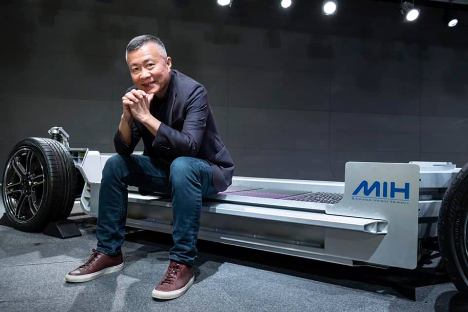 ▲MIH電動車平台聯盟執行長鄭顯聰表示，聯盟將於6月正式對外介紹獨立運作細節。（圖／翻攝自魏國章臉書）