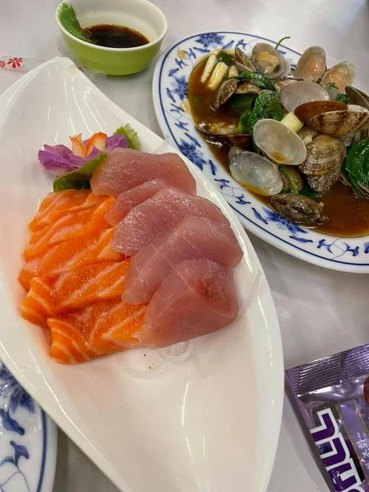 ▲原PO當天點了一盤綜合生魚片(圖/翻攝爆料公社臉書)