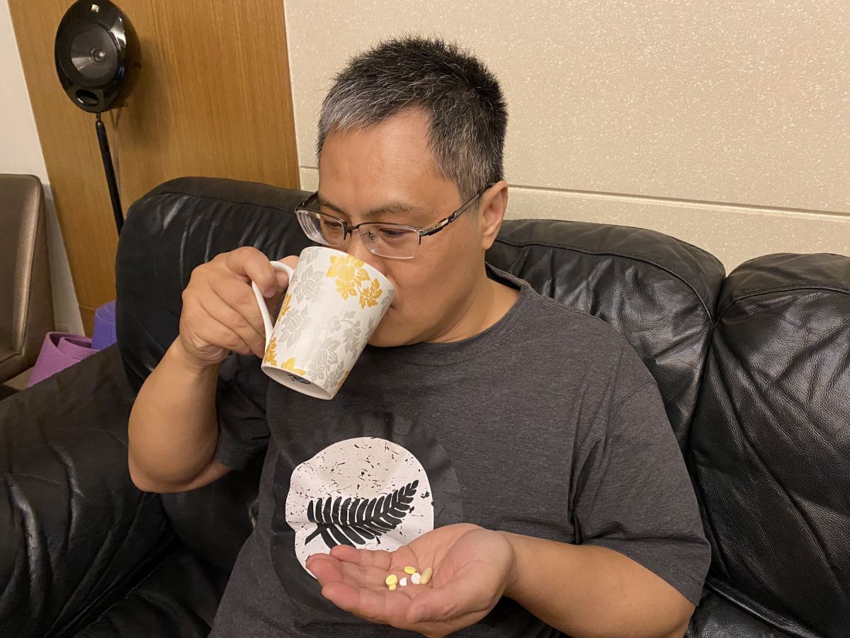 ▲衛生福利部臺北醫院提醒，多重疾病、多重用藥、特殊用藥者，建議透過藥物諮詢服務的方式，提升用藥安全。（示意圖／衛生福利部臺北醫院提供）