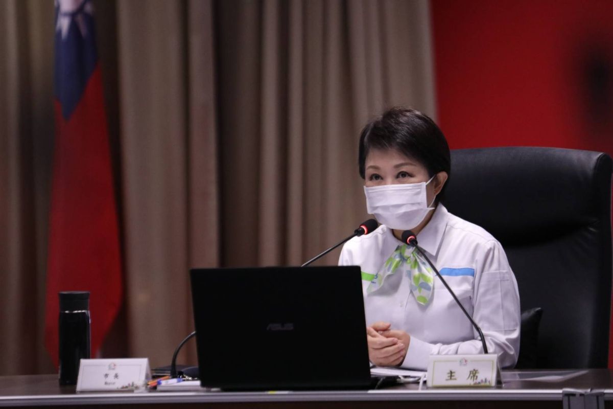 ▲市長盧秀燕表示，為解決國家能源與空污問題，總統蔡英文日前提及希望中火能以燃氣機組換燃煤機組，對此，她表示歡迎立場(圖／柳榮俊攝2021.3.23)