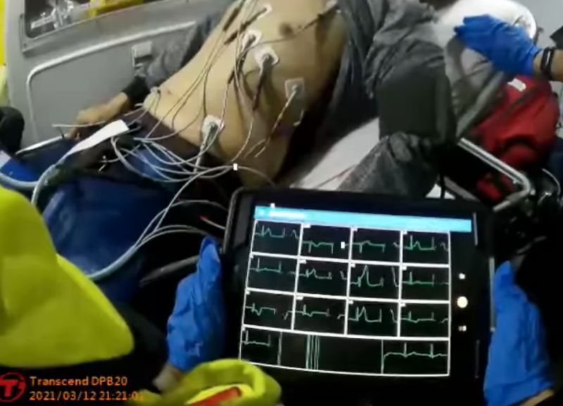 壯男心肌梗塞　救護車備心電圖機獲救
