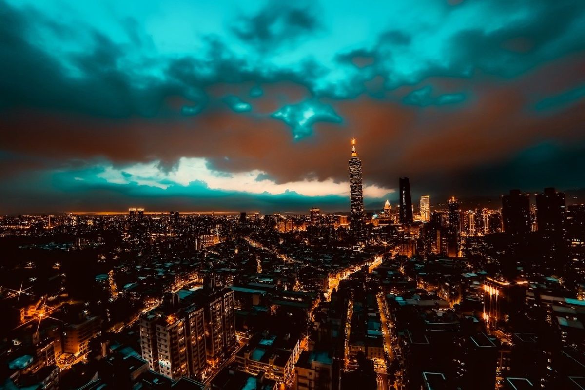 ▲有名網友好奇提問「住台灣哪點贏過住國外？」對此，就引來許多鄉民點出3大優勢。（示意圖／翻攝Pixabay）