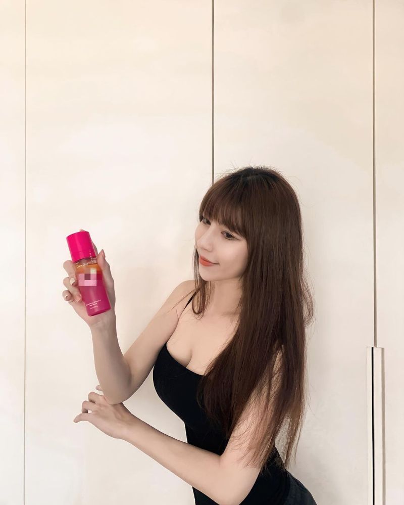 ▲陳玟媛業配照很火辣。(圖/陳玟媛IG)