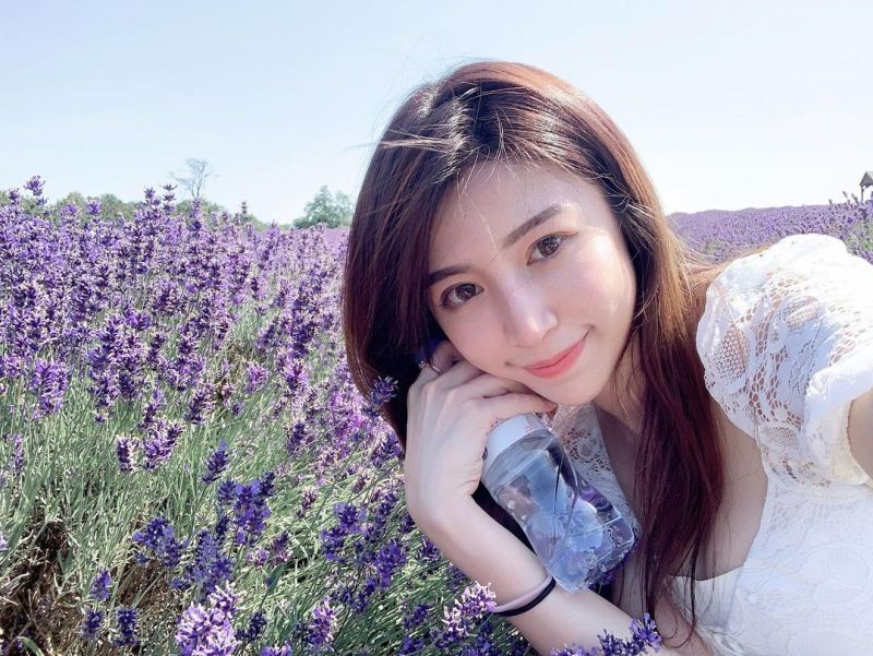 校花級營養師「比基尼照太暴力」 網友脫口:想娶回家