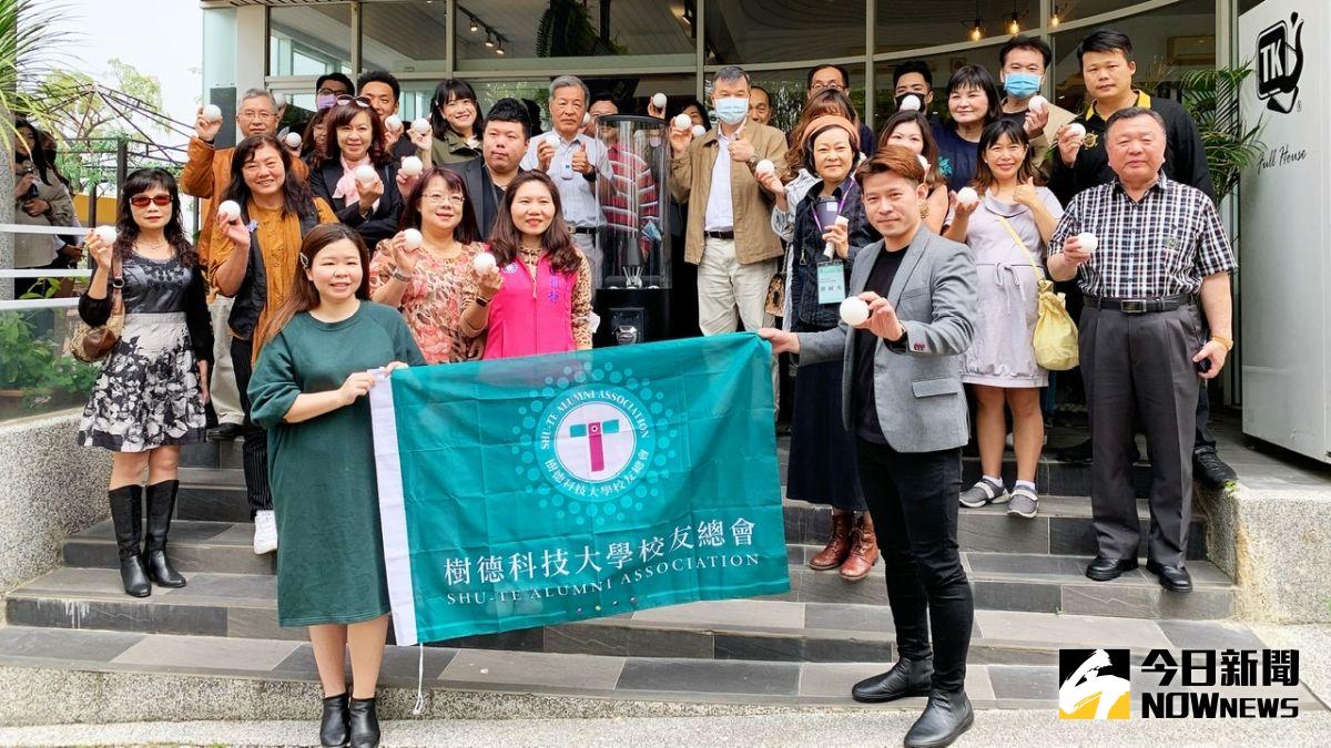 ▲「The T Café」成為愛心轉換站，把專業轉換成能量、把部份盈餘收入轉換為弱勢助學金。（圖／記者陳美嘉攝，2021.03.23）