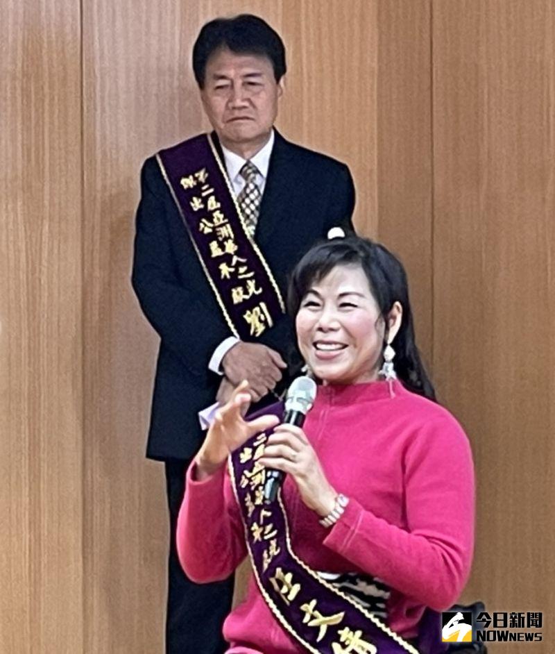 ▲身兼晨曦會總幹事的牧師劉民和,及國際輪標舞亞洲第一名的任文倩,都獲得「第2屆亞洲華人之光」的殊榮。(圖/記者陳志仁攝,2021.03.23)