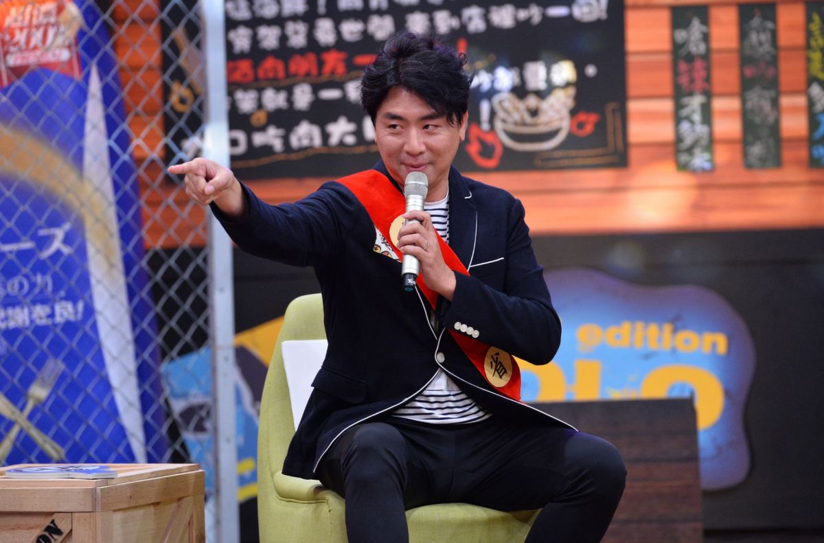 ▲梁赫群能省則省。（圖／TVBS）