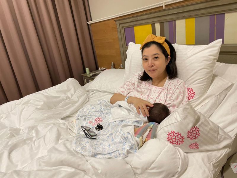張峰奇全程陪產李亮瑾!剖腹見血嚇軟腿:所有擔心都在老婆身上