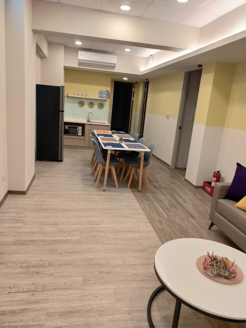 ▲新宿舍每戶公共空間有29坪,但卻要與10名學生共用。(圖/淡大學生議會提供)