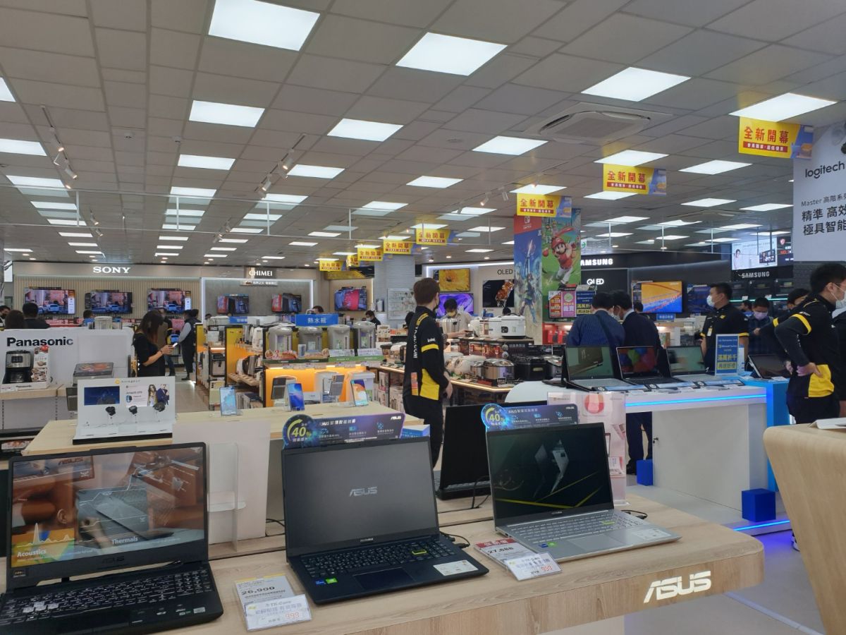 ▲國內媒體報導燦坤筆電大缺貨，燦坤嚴正駁斥。（圖／NOWnews資料照，記者金武鳳攝)