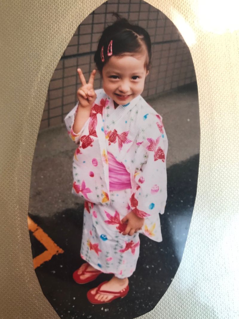 ▲▼橋本環奈兒時照連環出土。(圖/橋本環奈Twitter)