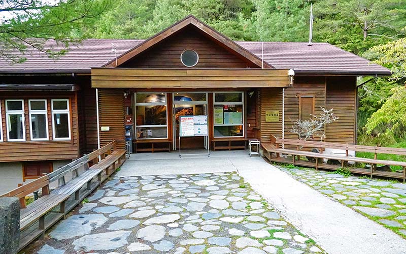 ▲排雲山莊日前發生消費糾紛，玉管處發布新聞稿指出，係因委外業者新系統造成的誤會。（圖／翻攝自玉管處官網）