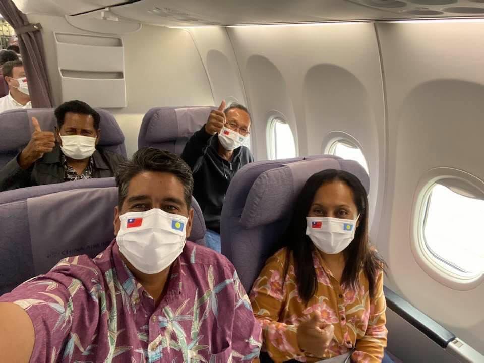 ▲帛琉總統惠恕仁將於今日下午抵台訪問。（圖／翻攝自惠恕仁Twitter）