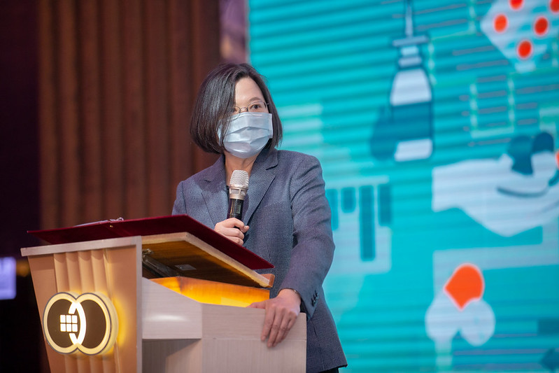 ▲華府非營利組織「哈利法克斯國際安全論壇」計畫將一座重要的傑出領袖獎項頒給總統蔡英文,但是傳出遭到加拿大政府以撤回贊助施壓。(圖/總統府提供)