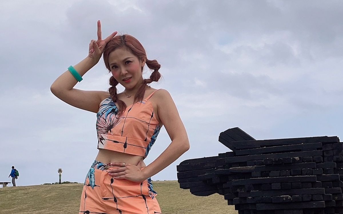 ▲圓圓為求桃花，找通靈老師幫改運，還喝符水。（圖／圓圓提供）