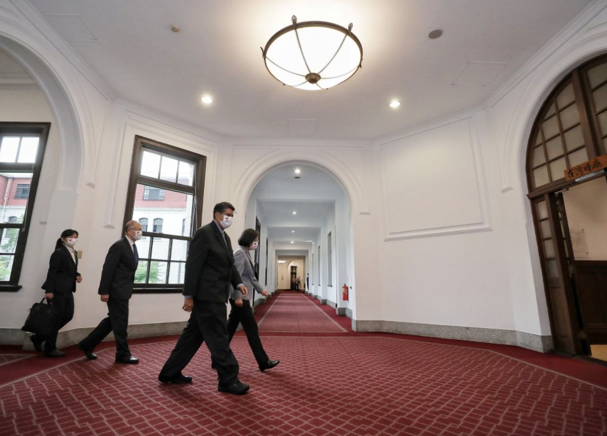 ▲蔡英文總統接見帛琉總統惠恕仁，惠恕仁推廣台帛旅遊泡泡，強調專家考察後，開放旅遊因此染疫幾乎接近零。（圖／總統府提供）