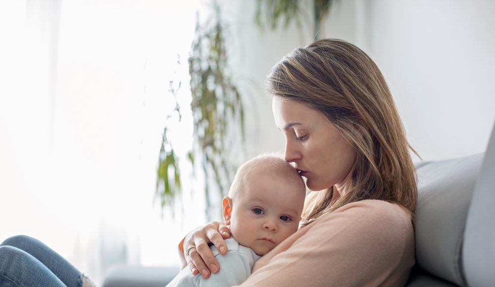 ▲這陣子發現自己已經懷孕，目前是達成共識會生下這個寶寶，然後先公證，但是我真的一點開心喜悅的感覺都沒有，很茫然，不知道該怎麼辦⋯。（圖／Shutterstock）
