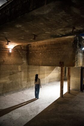 ▲地坑深達6公尺 | The design team has preserved a 6-meter-deep pit. (Courtesy of Pingtung Government)