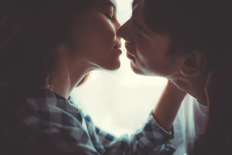  ▲12 星座的「親吻風格」！（圖／Shutterstock）