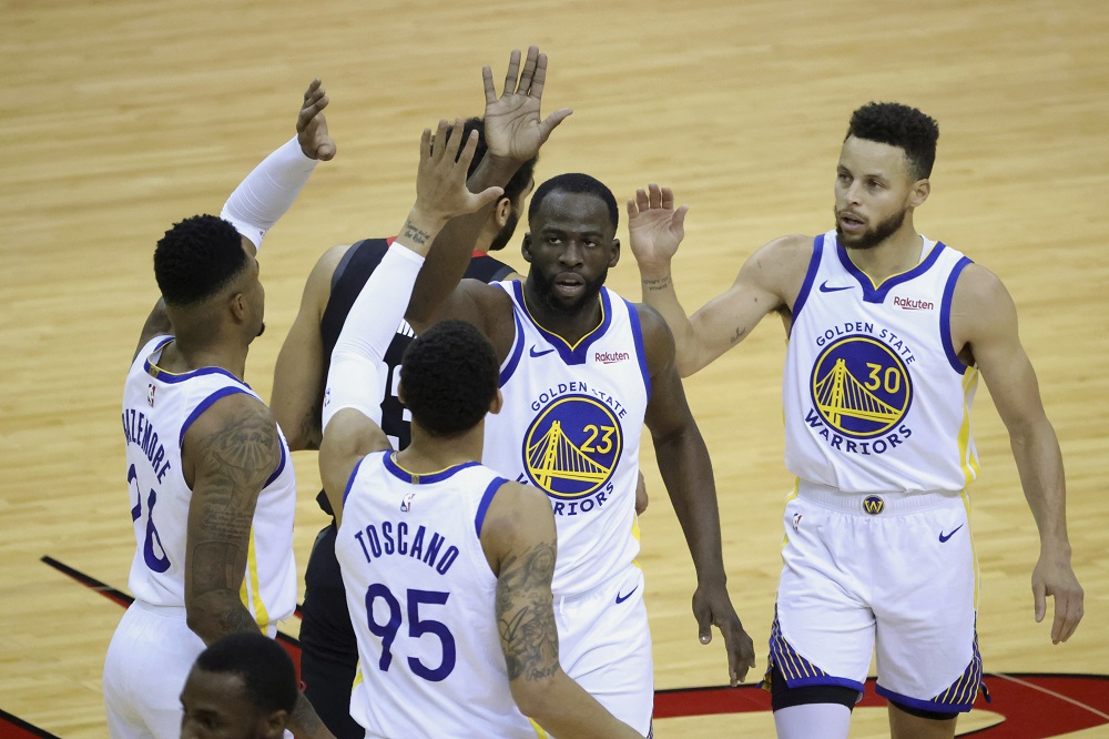 ▲金州勇士投進隊史單場最佳的27記三分球。（圖／美聯社／達志影像）