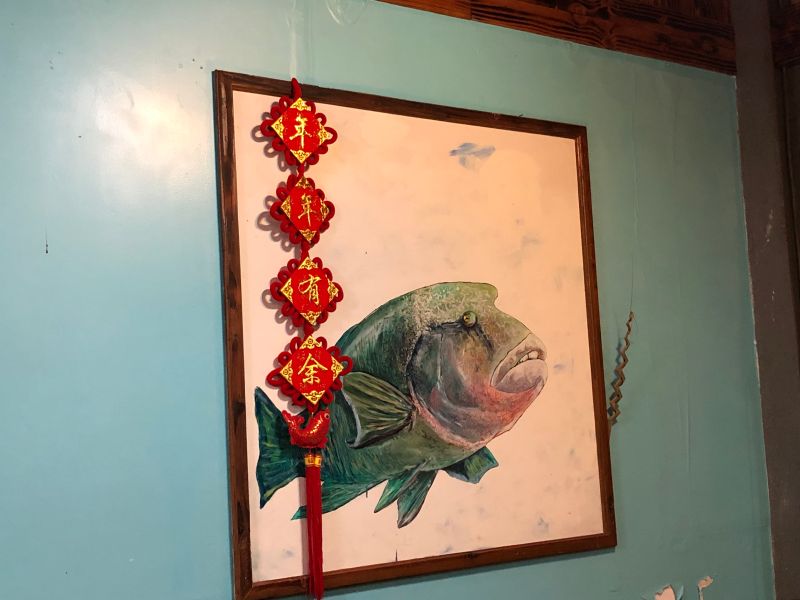 ▲帛琉的美人魚餐廳是由台灣人經營，不管是料理、裝潢，都和台灣一模一樣。（圖／記者吳承翰攝，2021.04.02）