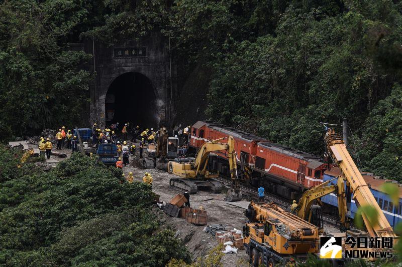 ▲太魯閣408車次出軌事故釀51死！成為半世紀以來最嚴重鐵路意外。（圖／記者陳明安攝，2021.04.04）