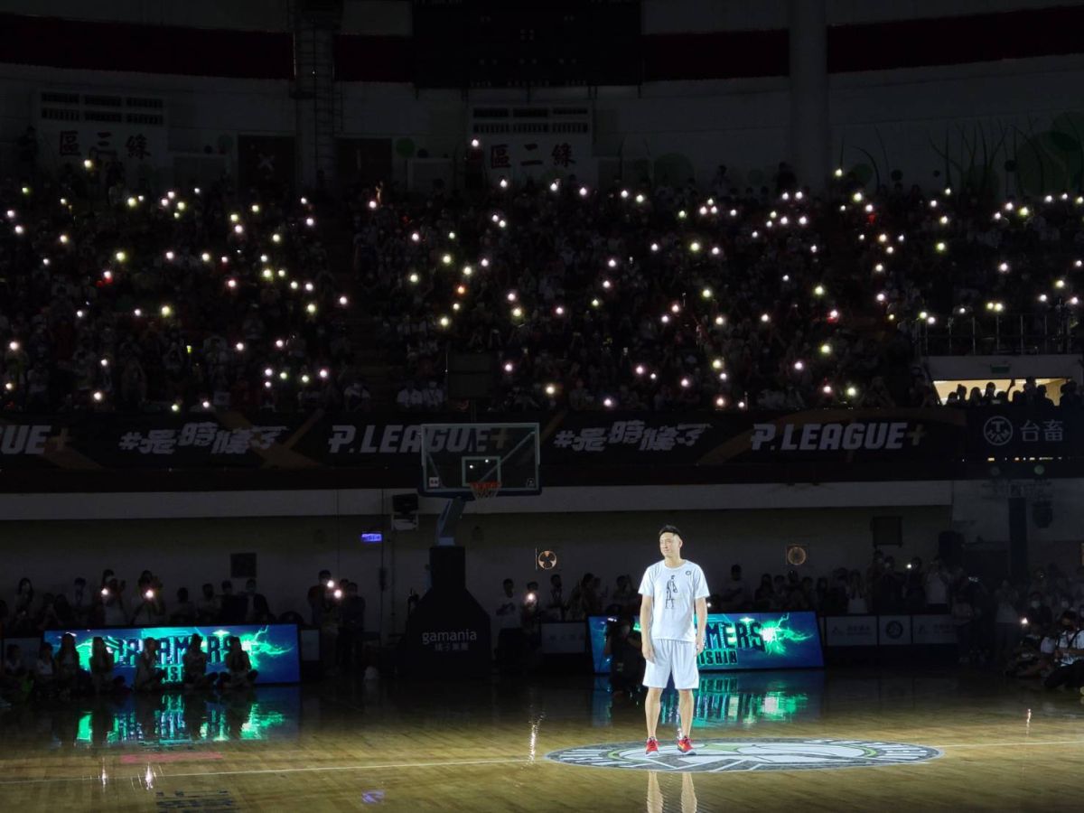 ▲田壘感動退役儀式。（圖／黃建霖攝）