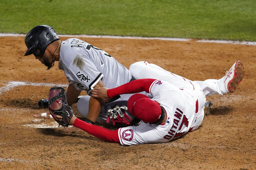 ▲大谷翔平意外退場。（圖／美聯社／達志影像）