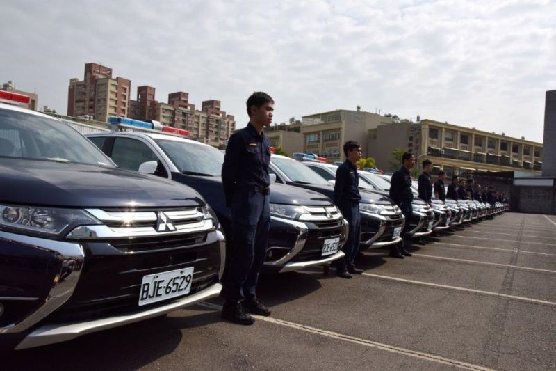 陳其邁重視警用車輛　高市府投入3.5億汰換逾齡警車
