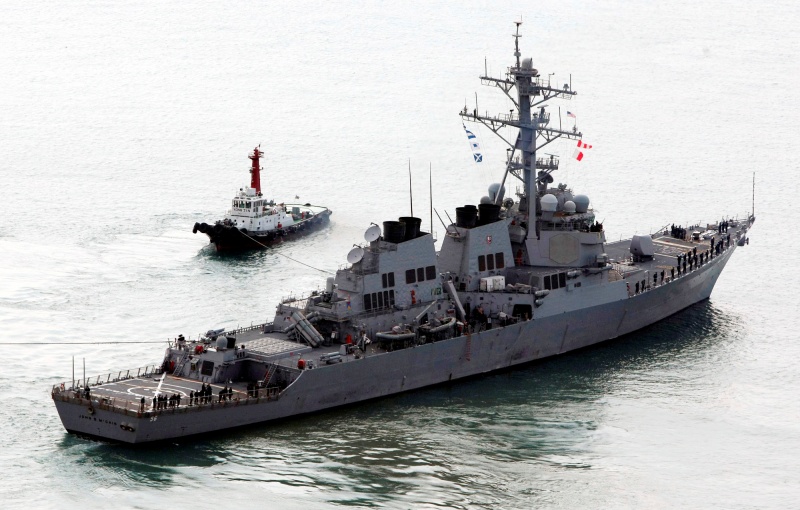 ▲美國海軍驅逐艦馬侃號7日再度通過台灣海峽，再次引起北京強烈反彈。資料照。（圖／美聯社／達志影像）