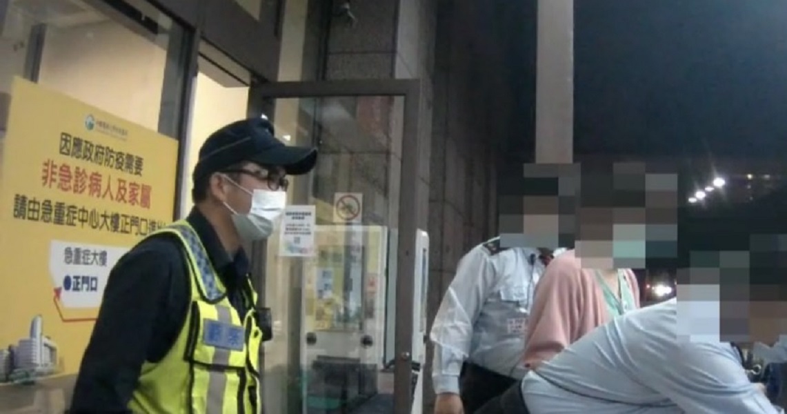 ▲民權所員警緊急鳴笛開道，為小妹妹爭取黃金救醫時間(圖/記者鄧力軍翻攝)