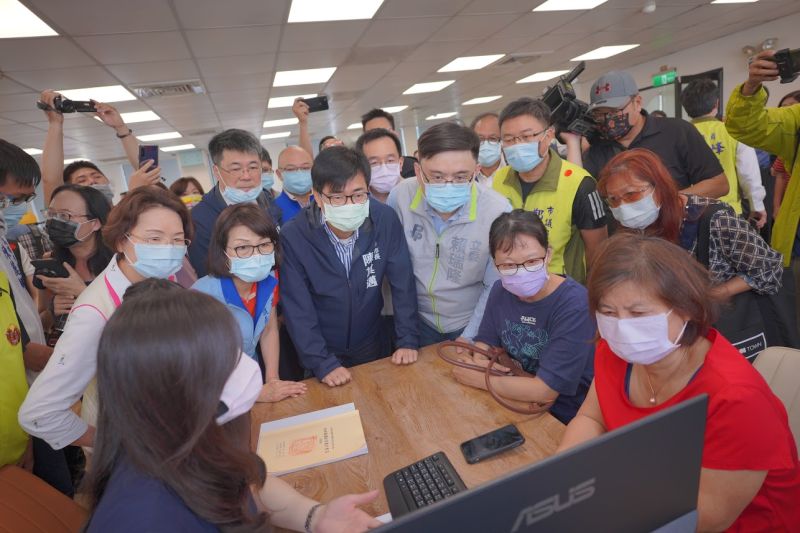 ▲大林浦遷村地點選在鳳山小港段,當地不僅交通便利,在公共服務、社會服務、醫療、教育等方面,也讓居民在遷村後可以提升更好的生活品質。(圖/高市府提供)
