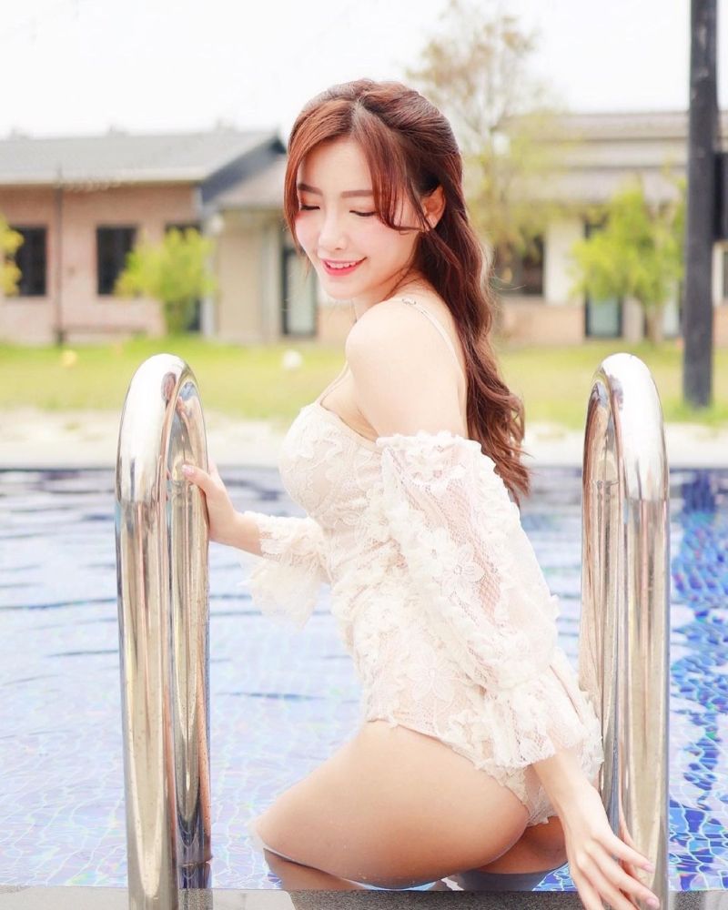 ▲李恩菲笑容甜美、身材惹火。(圖/李恩菲IG)