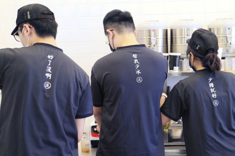 ▲不僅天然水果飲品口感受到肯定,設計上許多小巧思,讓網友忍不住拍照打卡,品牌受到肯定,吸引不少創業者加盟,今年短短第一季就增加15家分店,成果豐碩。(圖/資料照片)