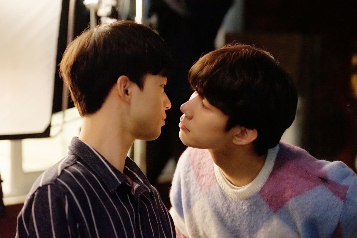 ▲孫宇賢（右）與金江珉在片中大談甜蜜戀愛。（圖／采昌國際）