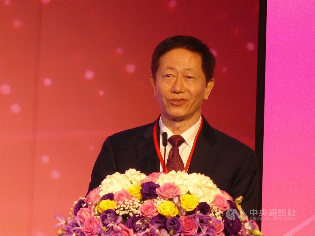 ▲白宮召開半導體執行長峰會，台積電董事長劉德音親自與會，表示國外直接投資能強化經濟競爭力，有信心台積電在亞利桑那州將興建5奈米先進晶圓廠會成功。（圖/中央社）