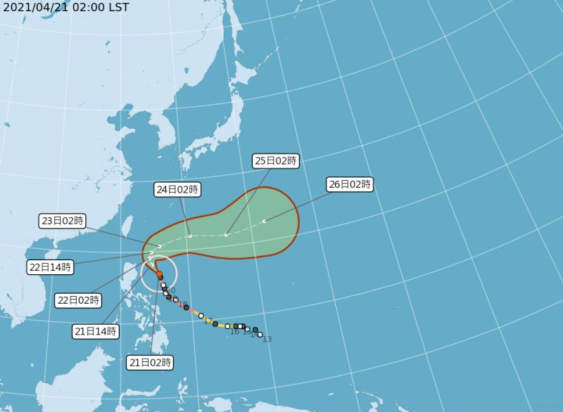 ▲受到中度颱風舒力基外圍環流影響,台灣沿海地區風浪增強,其是蘭嶼、綠島,及台灣北部、東部和南部沿海。(圖/氣象局提供)