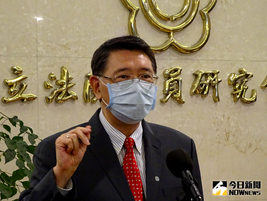 ▲剴剴案遭衛福部列7大缺失，兒盟今（27）日召開記者會，董事長林志嘉公布稽查結果。（圖／記者呂炯昌攝）