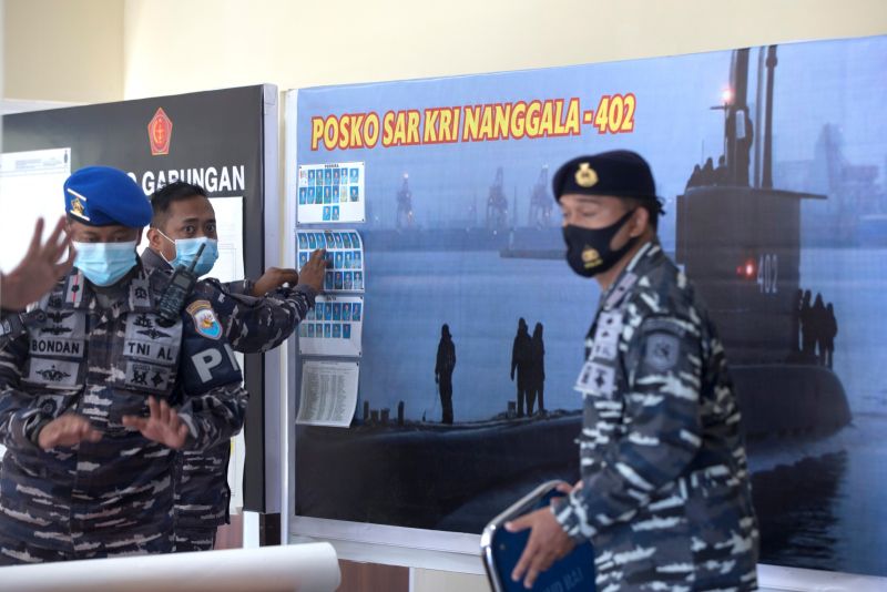 ▲印尼KRI Nanggala-402潛艦失蹤已數日，搜救行動仍在持續進行中，但隨著時間過去、潛艦儲備氧氣耗盡，艦上人員的生存希望越來越渺茫。（圖／美聯社／達志影像）