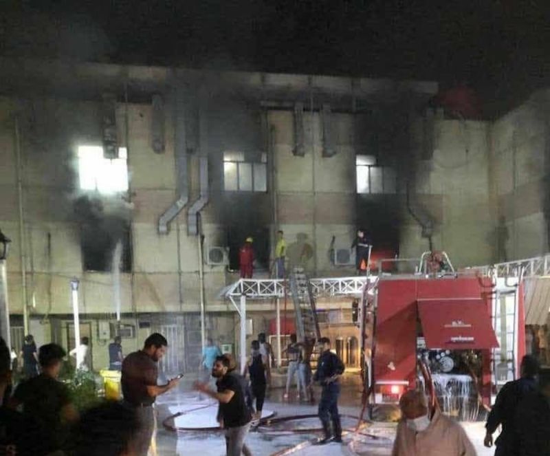 ▲伊拉克巴格達東南部一家醫院發生大火，造成至少27人死亡、46人受傷。（圖／翻攝自Twitter@AOBPSF）