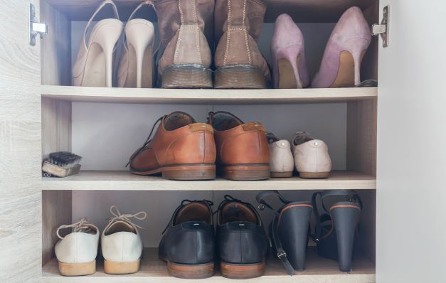 ▲鞋櫃收納需要依使用習慣擺放鞋子。(圖／信義居家提供)