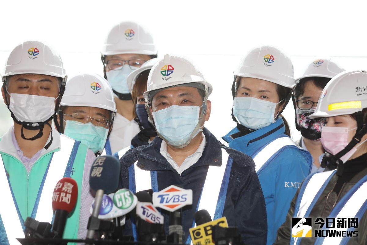 ▲新北市長侯友宜強調，「料敵從寬、禦敵一定從嚴」，新北會配合中央積極抗疫。（圖／記者陳志仁攝，2021.04.29）