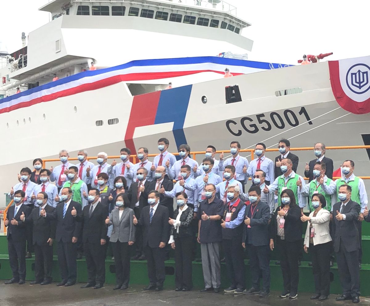 ▲台灣國際造船公司舉行海巡署嘉義級巡防艦首艦嘉義艦交船，以及第2艘新竹艦命名下水儀式。(圖／記者黃守作攝，2021.04.29)